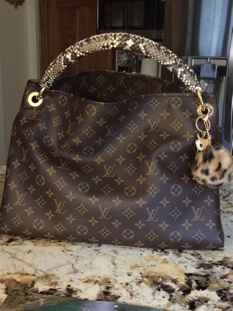 louis vuitton artsy handle|louis vuitton handbags.